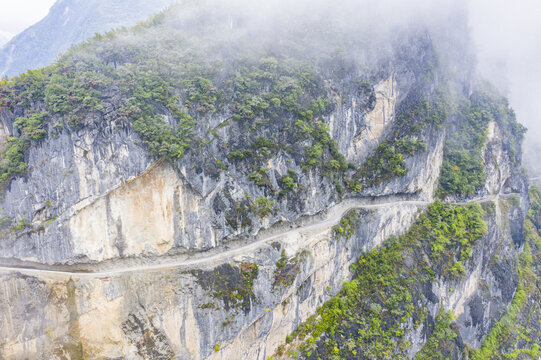 挂壁公路重庆