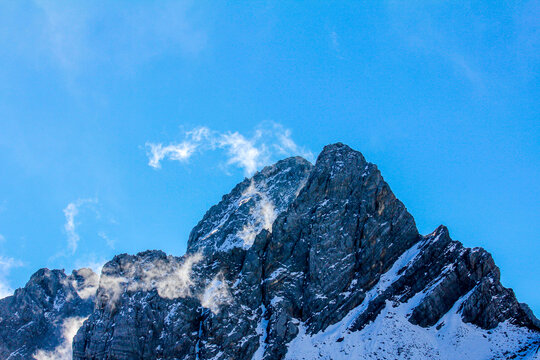 玉龙雪山山峰