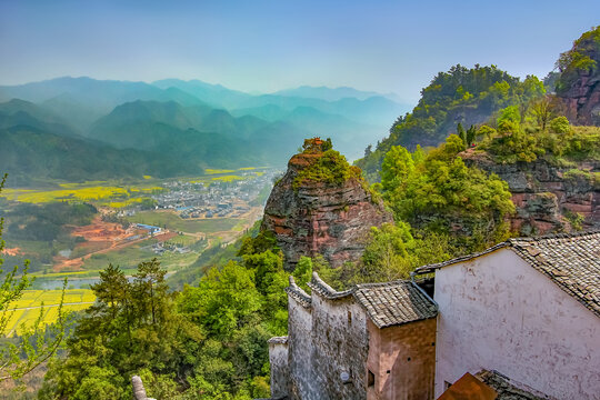 齐云山香炉峰