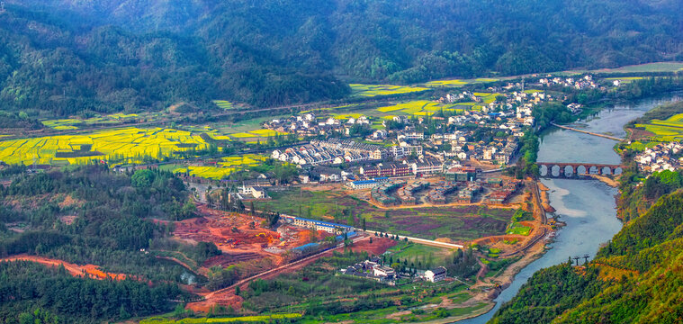 齐云山齐云镇全景图