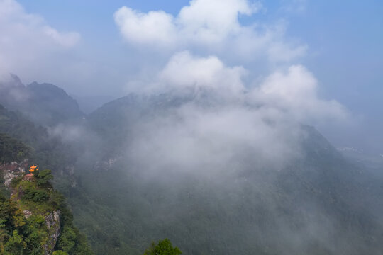 齊云山云海