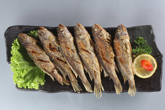 韓式煎黃花魚(yú)