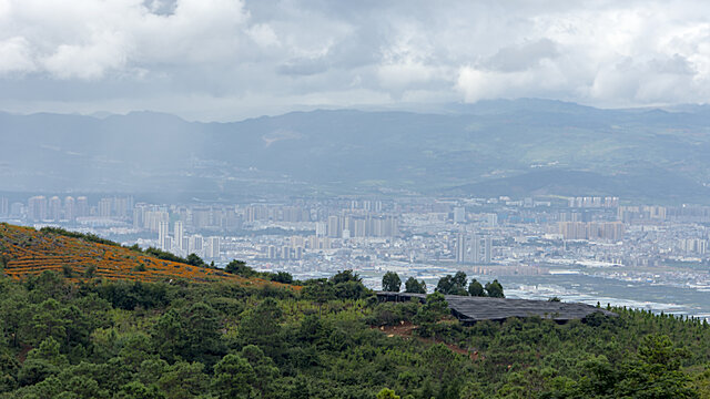 云南红河蒙自城区全景