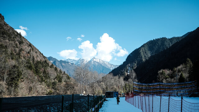 四川理县孟屯河谷高桥沟雪山