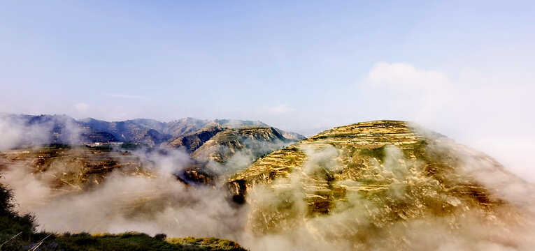 高山云雾