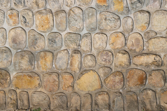 石头拼接墙