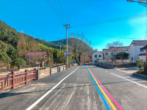 农村柏油路