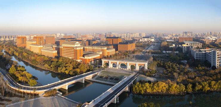 浙江大学紫金港校区晨曦