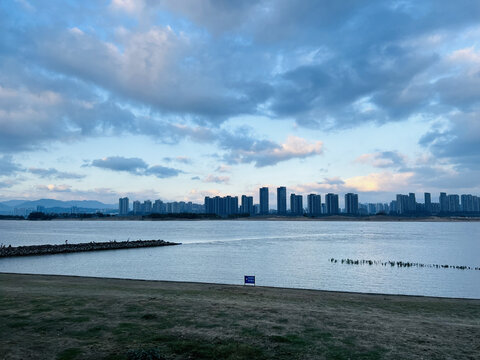 城市江景