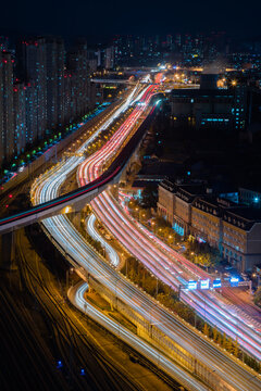 大连城市都市道路交通早晚高峰