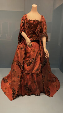 西洋古典裙装
