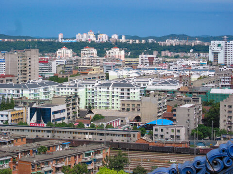 绵阳老照片五一广场方向远景