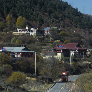 甘孜彩林雪山红叶摄影天堂21