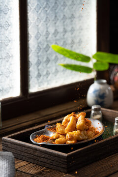 油炸小酥肉