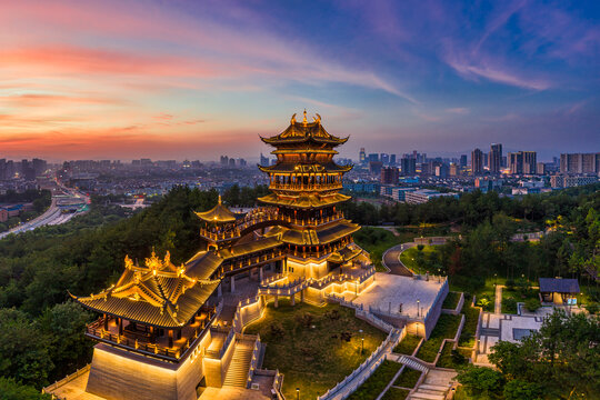 义乌鸡鸣阁晚霞夜景灯光