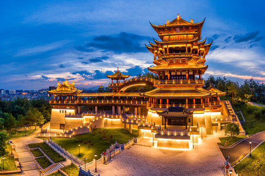 义乌地标鸡鸣阁建筑夜景