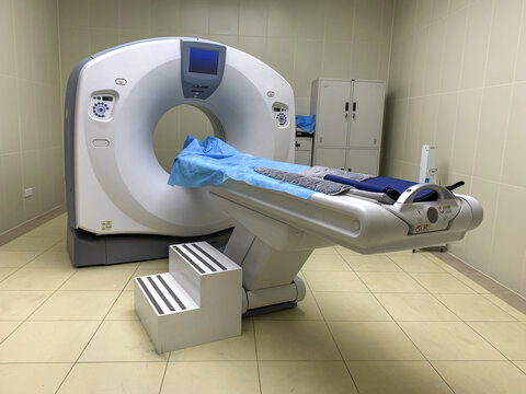 中国医疗机构的CT诊疗机