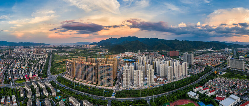 义乌江东城市建筑晚霞全景