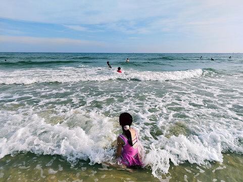 夏季海滩冲浪