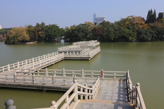 惠州西湖九曲桥风景