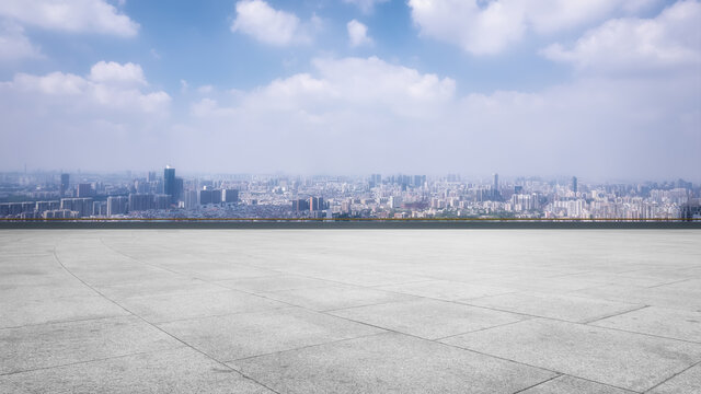 广场砖地面和城市景观