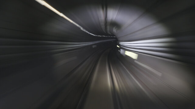 上海地铁隧道长曝光