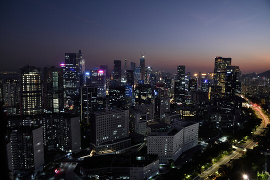 深圳南山科技园后海风光夜景