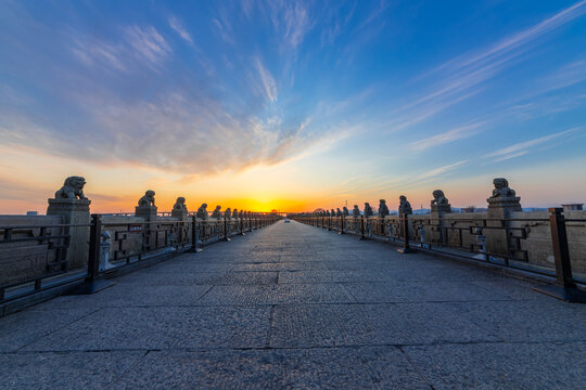 夕阳下的北京卢沟桥遗址