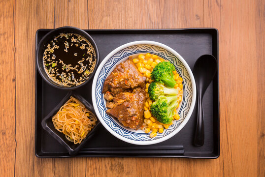 大排丼定食