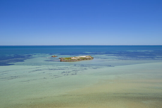 鲨鱼湾海岛