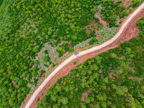 山间公路