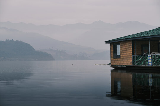 鸭绿江畔