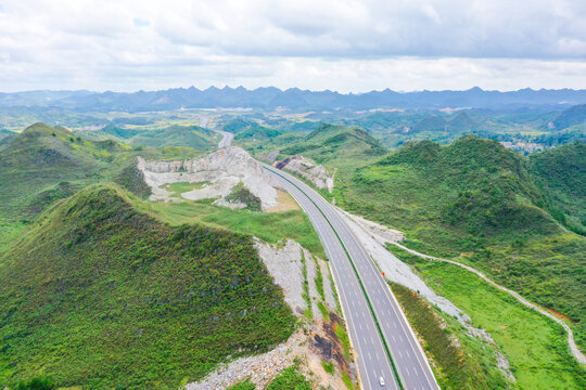 贵州高速公路