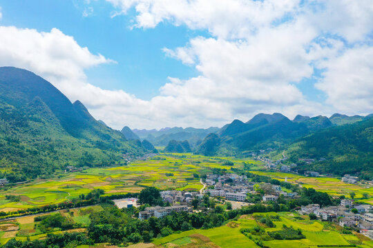 贵州万峰林