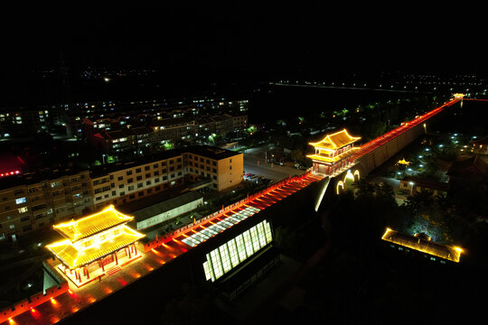 宁夏盐池长城关花马池城墙夜景