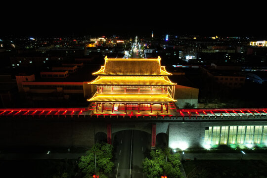 宁夏盐池长城关花马池城墙夜景