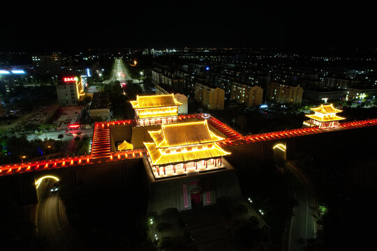 宁夏盐池长城关花马池城墙夜景