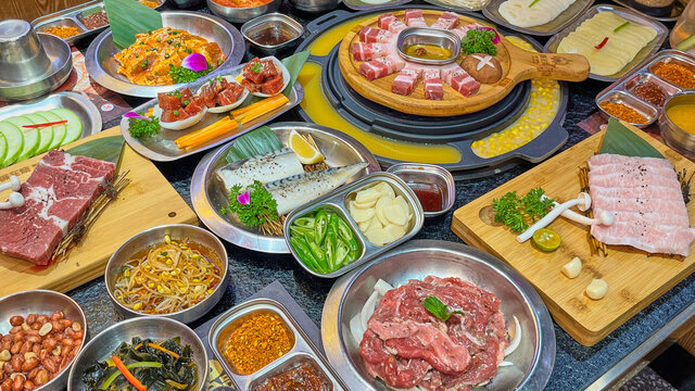 韩国烤肉大餐