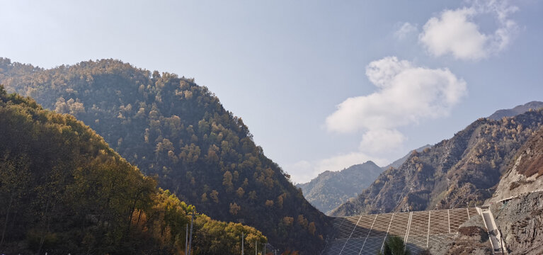 大山秋色