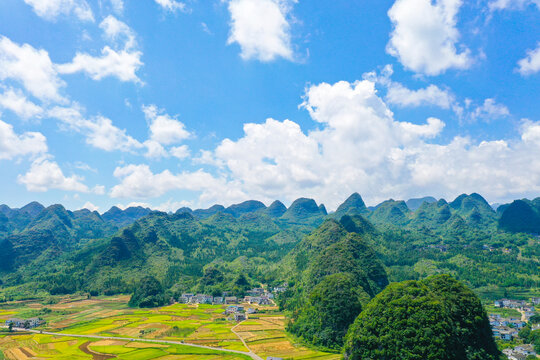 贵州万峰林