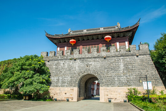 鹽官古城城門(mén)