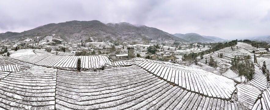 山乡雪景