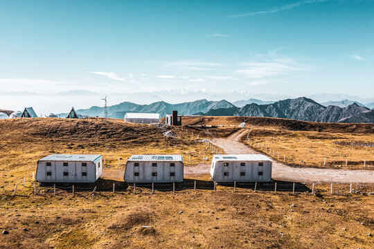 汉源轿顶山一号营地