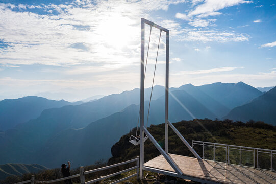 汉源轿顶山一号营地高空秋千