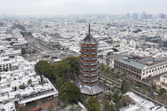 北寺塔雪景