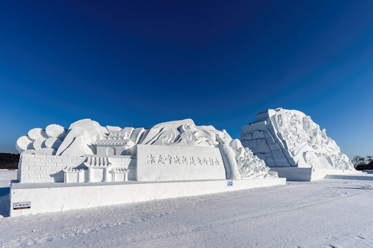 中国长春净月潭冬季雪雕景观