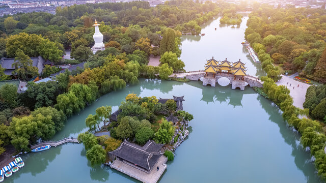 航拍扬州瘦西湖风景区