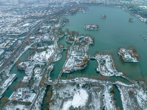 雪后的济南大明湖