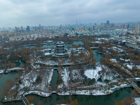 雪后的济南大明湖