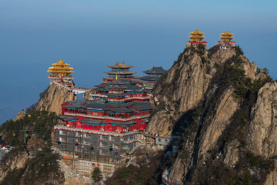 河南老君山金頂風(fēng)光